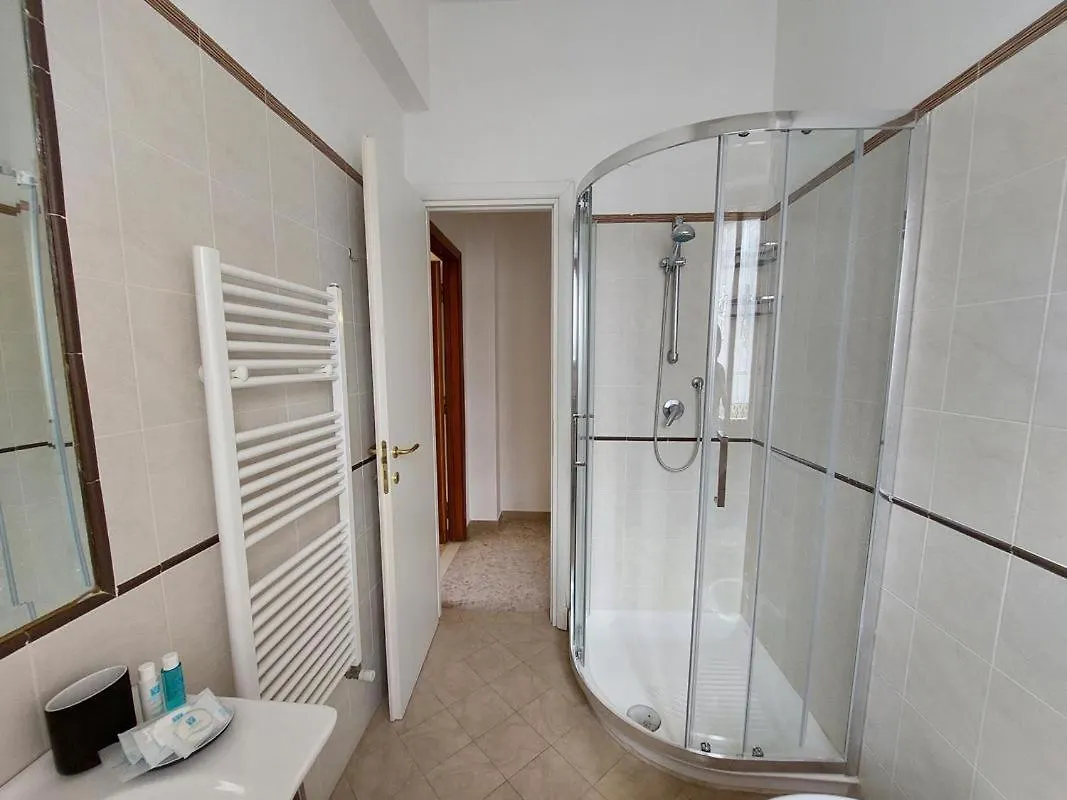 Acquadimare Apartment Viareggio